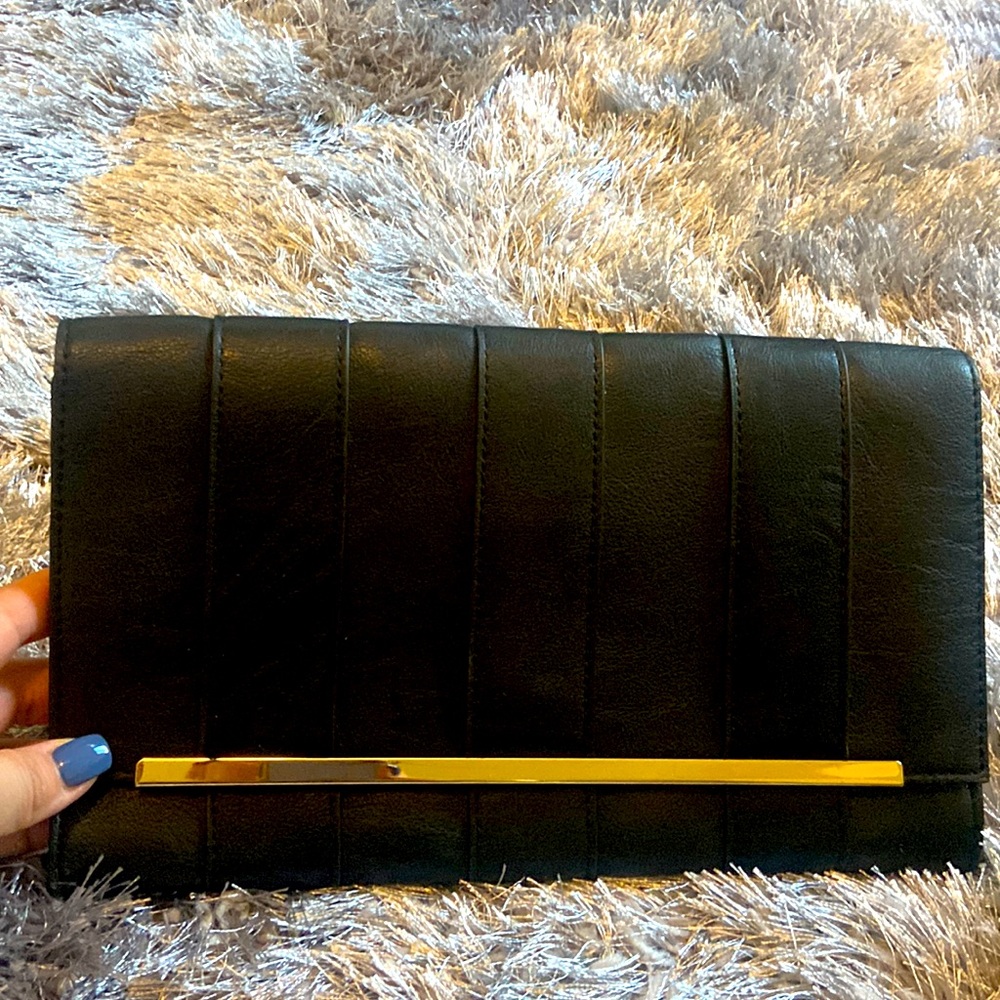 Wallet forever 21